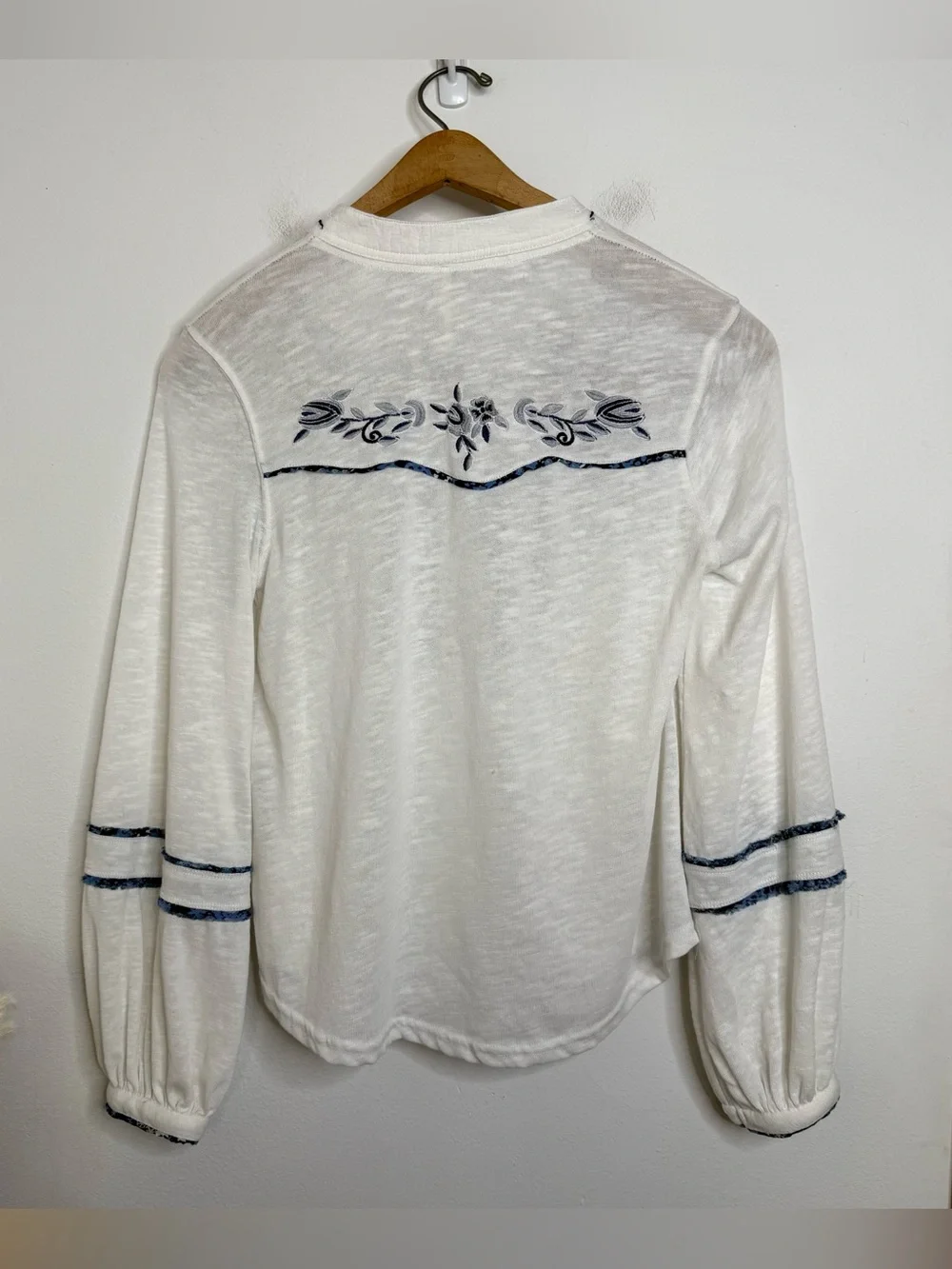 Free People Sundance Kid Henley Floral Embroidered Blouse Pearl Snap S Western